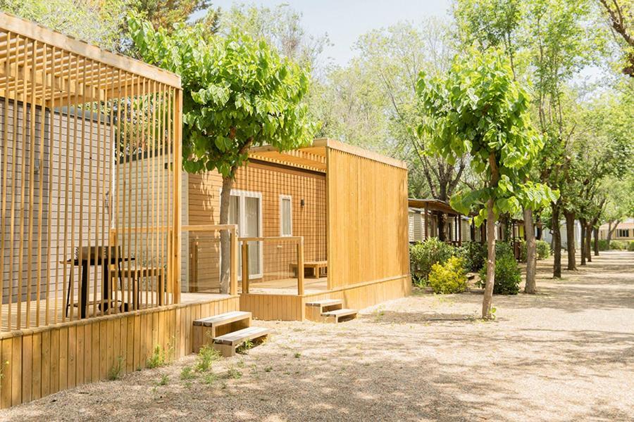 Camping Senia Caballo De Mar بينيذا ذي مار المظهر الخارجي الصورة