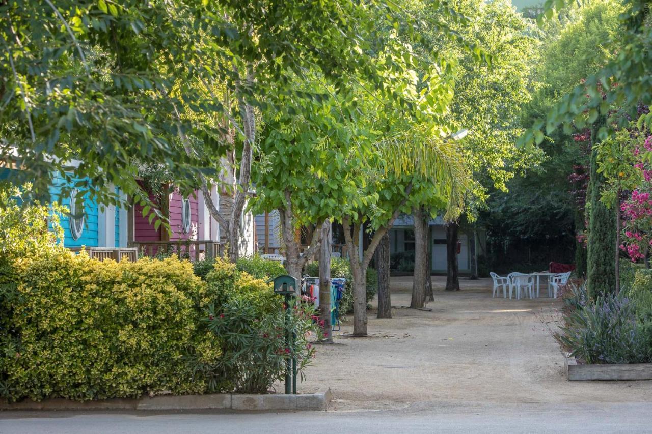 Camping Senia Caballo De Mar بينيذا ذي مار المظهر الخارجي الصورة